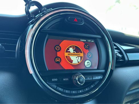 Used 2019 MINI Cooper Convertible image 5