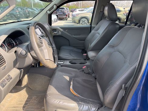 Used 2015 Nissan Frontier SL w/ Moonroof Package image 26