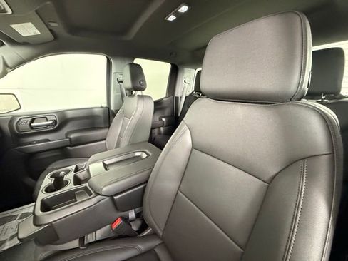 Used 2025 GMC Sierra 1500 Pro w/ Graphite Edition image 5