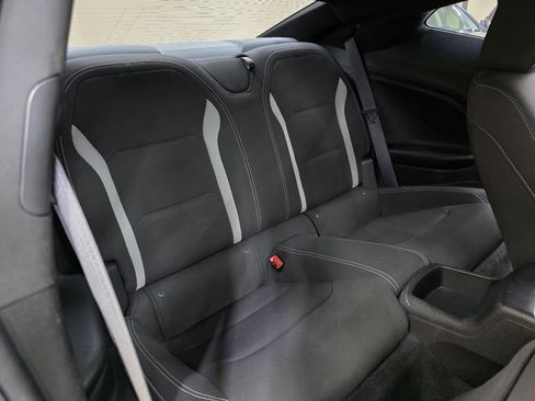 Used 2017 Chevrolet Camaro LT RWD image 23