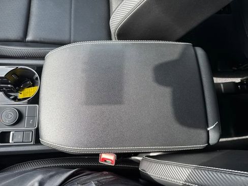 Certified 2022 Volkswagen Atlas Cross Sport SEL image 30