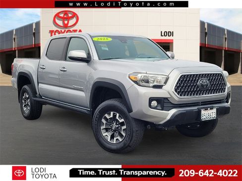 Used 2018 Toyota Tacoma TRD Off-Road image 1