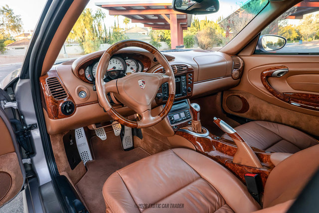 Used 2001 Porsche 911 Turbo AWD/4WD image 33