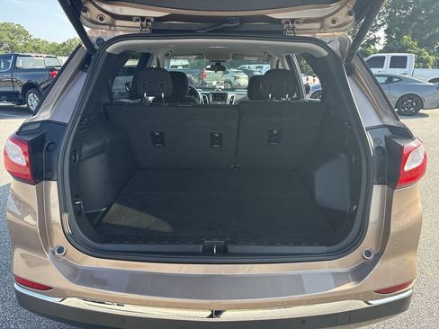 Used 2019 Chevrolet Equinox LT FWD image 23