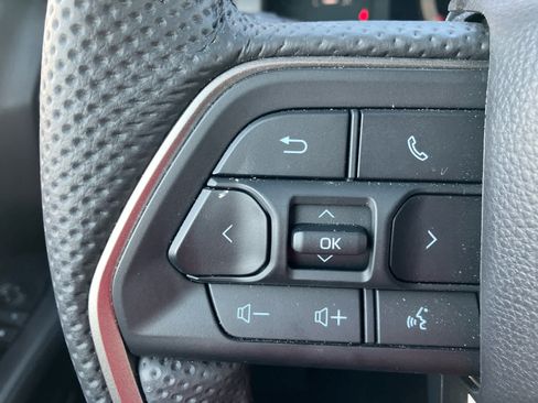 Certified 2026 Toyota Tacoma SR5 AWD/4WD image 20