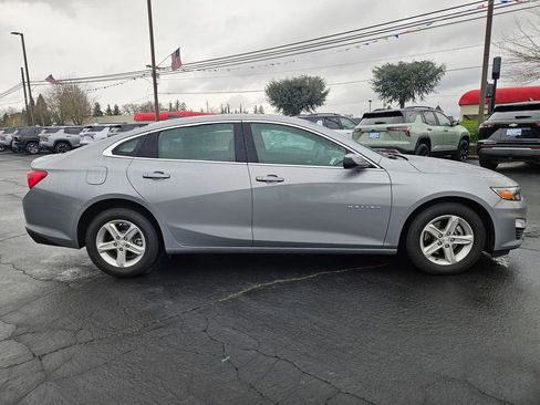 Certified 2025 Chevrolet Malibu LS image 7