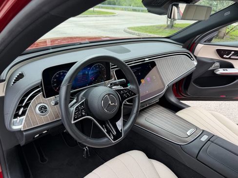 Used 2024 Mercedes-Benz E 450 4MATIC All-Terrain Wagon image 20