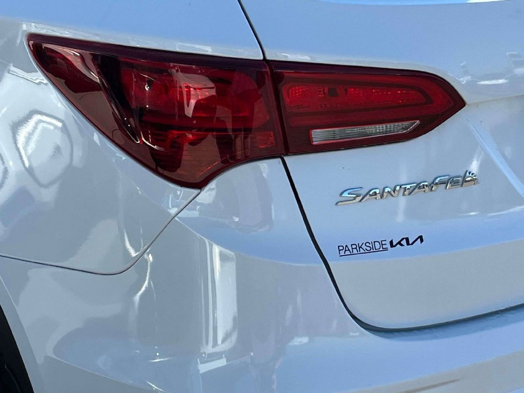 Used 2018 Hyundai Santa Fe Sport w/ 2.4L Tech Package 04 AWD/4WD image 36
