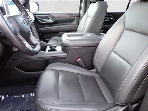 Used 2023 Chevrolet Tahoe Z71 w/ Luxury Package image 15