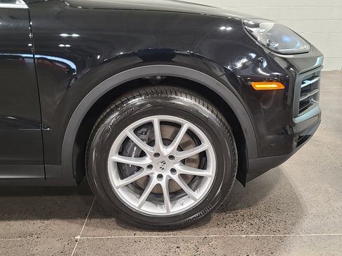 New 2026 Porsche Cayenne image 11
