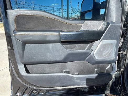 Used 2024 Ford F250 Platinum w/ Tremor Off-Road Package image 18