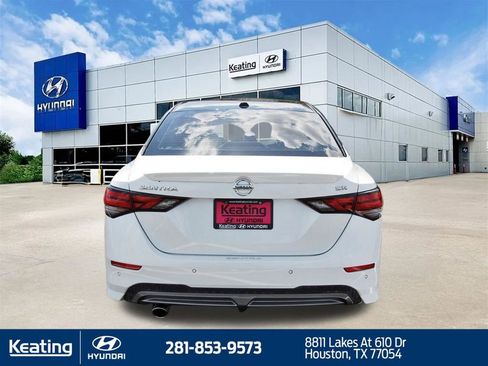 Used 2023 Nissan Sentra SR w/ SR Premium Package image 6