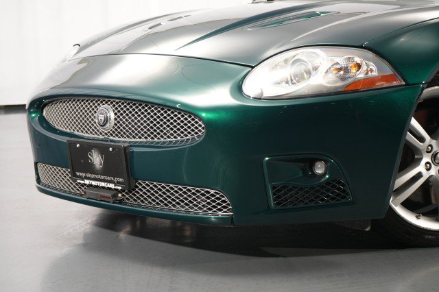 Used 2008 Jaguar XKR R RWD image 5