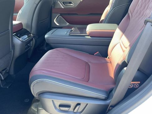 New 2026 INFINITI QX80 Autograph w/ Premium Cargo Package AWD/4WD image 7