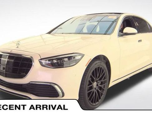 Used 2022 Mercedes-Benz S 580 4MATIC Sedan image 1