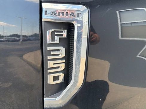 Used 2019 Ford F350 Lariat w/ Lariat Ultimate Package AWD/4WD image 13