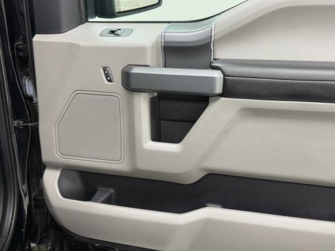 Used 2018 Ford F150 XLT w/ Equipment Group 301A Mid image 21