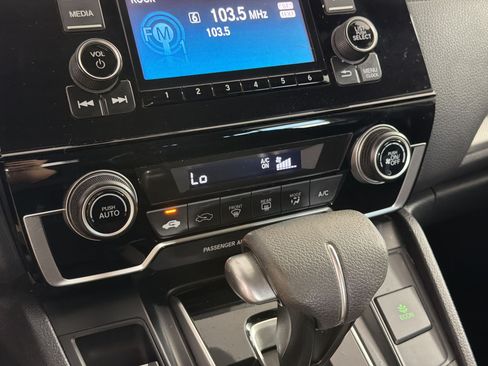 Used 2017 Honda CR-V LX image 17
