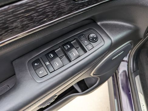 Used 2019 Jeep Grand Cherokee High Altitude RWD image 21