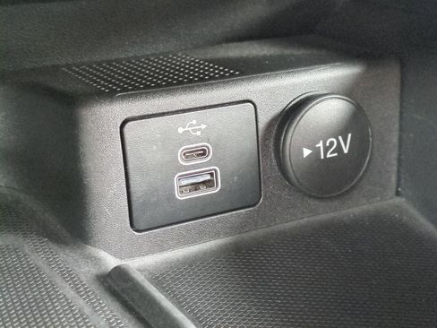 Used 2024 Ford Escape ST-Line Select w/ Tech Pack #2 image 31