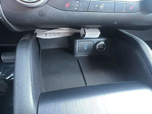 Used 2020 Ford Escape SEL image 19