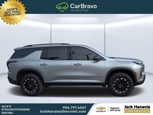Certified 2024 Chevrolet Traverse Z71 AWD/4WD image 2