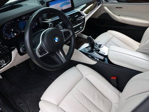 Used 2020 BMW 540i w/ M Sport Package RWD image 35