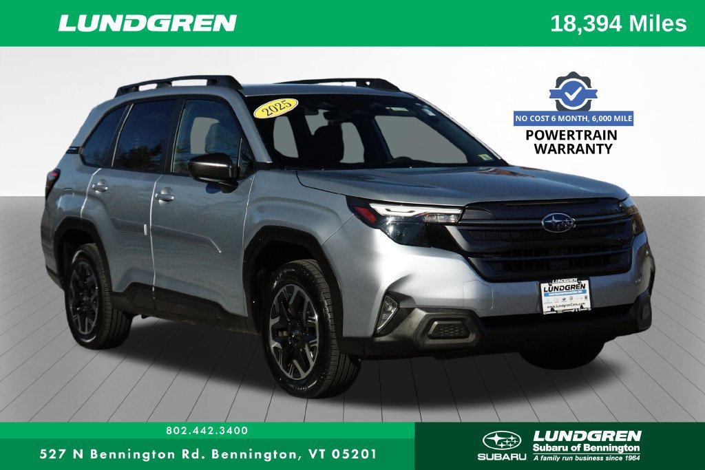 Used 2025 Subaru Forester Premium AWD/4WD image 1