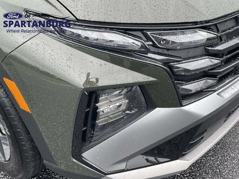 Used 2026 Hyundai Tucson SEL FWD image 3