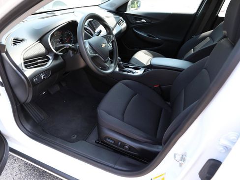 Used 2023 Chevrolet Malibu LS w/ Driver Confidence Package FWD image 15
