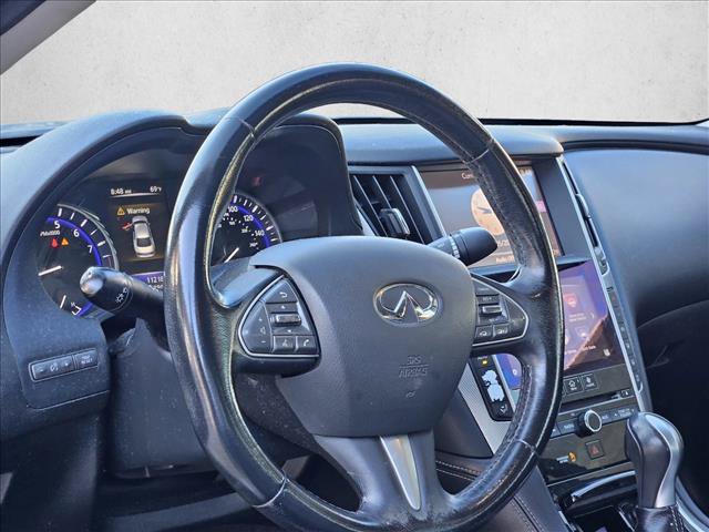 Used 2015 INFINITI Q50 w/ Moonroof Package RWD image 11
