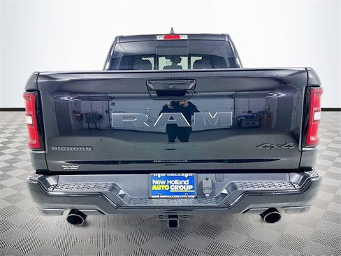 New 2026 RAM 1500 4x4 Crew Cab image 5