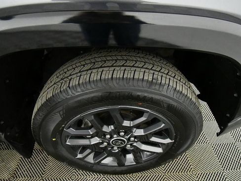 Used 2023 Toyota Tundra Platinum image 17