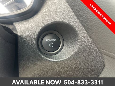Used 2025 Toyota Corolla Cross AWD Hybrid image 34