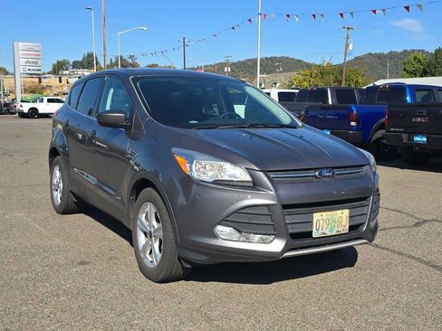 Used 2014 Ford Escape SE FWD image 4