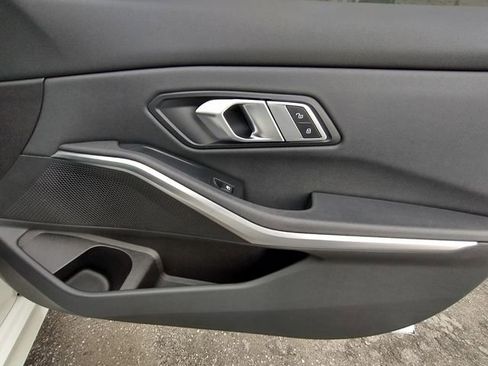 Used 2021 BMW 330i Sedan w/ Driving Assistance Package image 46