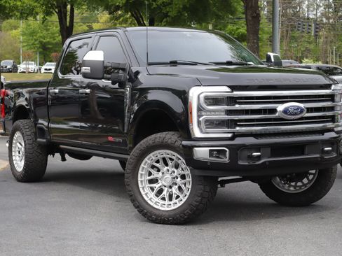 Used 2024 Ford F250 Limited w/ FX4 Off-Road Package AWD/4WD image 2