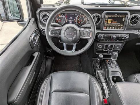 Certified 2022 Jeep Wrangler Unlimited Sahara image 17