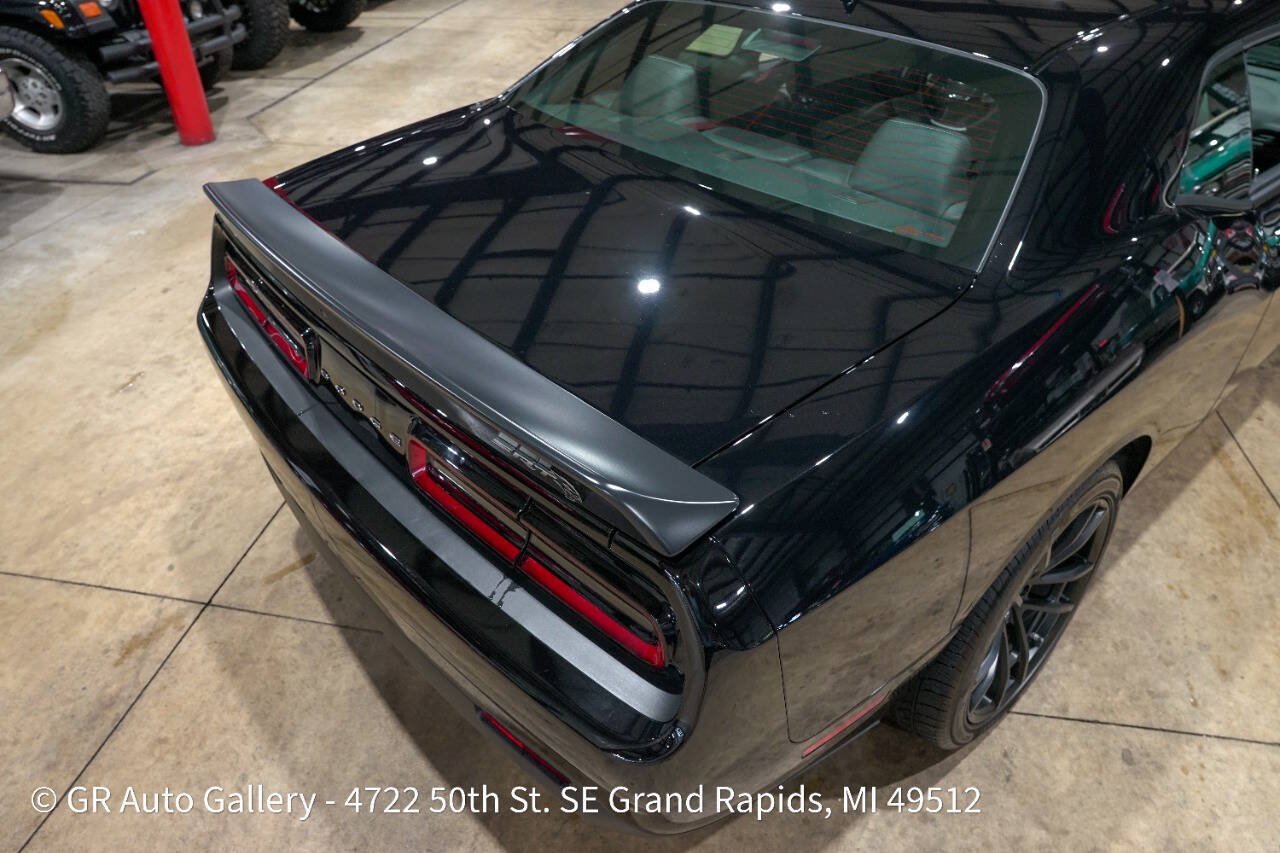 Used 2023 Dodge Challenger SRT Hellcat RWD image 20