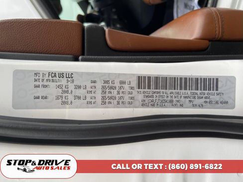 Used 2019 Jeep Grand Cherokee Summit w/ Platinum Series Group image 23