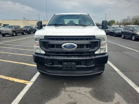 Used 2021 Ford F350 XL w/ Power Equipment Group AWD/4WD image 3