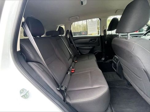 Used 2025 Nissan Rogue S AWD/4WD image 22