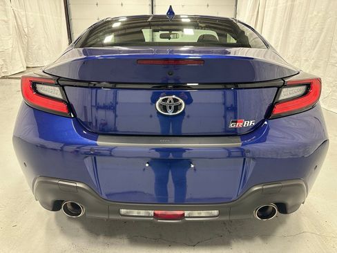 Used 2025 Toyota GR86 image 6