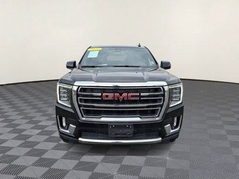 Used 2022 GMC Yukon SLT w/ SLT Luxury Package image 2