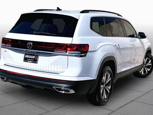 Used 2025 Volkswagen Atlas SE FWD image 7