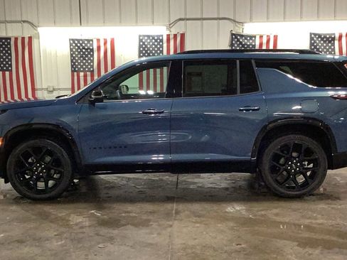 Used 2024 Chevrolet Traverse RS w/ LPO, Floor Liner Package image 3