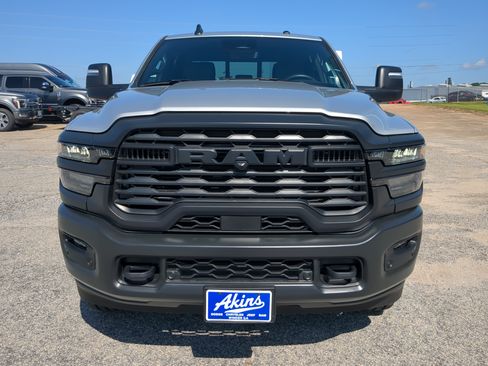 New 2026 RAM 3500 Tradesman AWD/4WD image 7