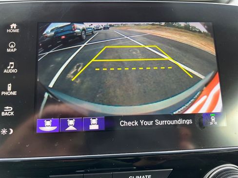 Used 2019 Honda CR-V Touring image 27