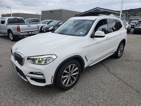 Used 2018 BMW X3 xDrive30i image 1