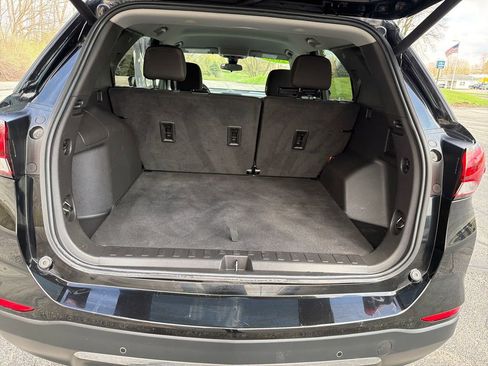 Used 2023 Chevrolet Equinox LT image 27